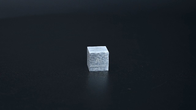 Image of 0.39 inch Aluminium Metal Element Cube 10MM Density Cubes 99.99% High Purity, Periodic Table of Elements Collection for Element Collections Hobbies, Pure Aluminium Cube(AI 0.39 Inch)