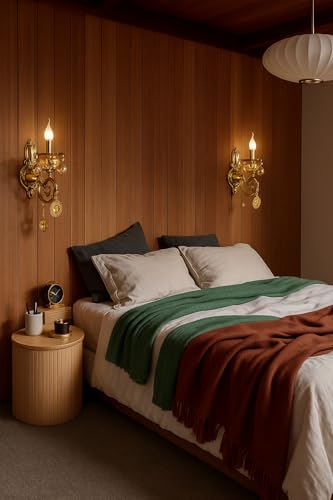 Image of Italian Wall Lamp, Antique Gold Finish, Single Light Wall Lamp with Decorative Crystals with Filament Bulb (Warm White) (Corded Electric, Glass)