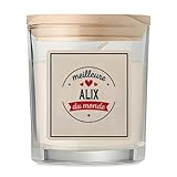 🕯️ Bougie parfumée à la vanille dans un récipient en verre avec couvercle en bambou, présentée dans une boîte cadeau avec tube en papier. Après cela vous n'aurez qu'à profiter du bocal vide avec couvercle en bambou pour y mettre ce que vous souhaitez.