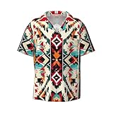 Vielseitiges Mode-Pairing: Kombinieren Sie dieses Hemd mit Indianer-Muster und lässigen Shorts, Chinos oder Jeans, um ein stilvolles und auffälliges Sommeroutfit zu kreieren, das für verschiedene Anlässe geeignet ist.