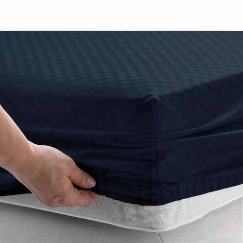 Image of Story@Home Luxe King Size Fitted Bedsheet with 2 Pillow Covers | 500 TC Egyptian Cotton Compact Yarn | 182 x 198 cm | Fits Up to 12 Inch Mattress | Checkered Jacquard | Med Blue | Gift Packaging