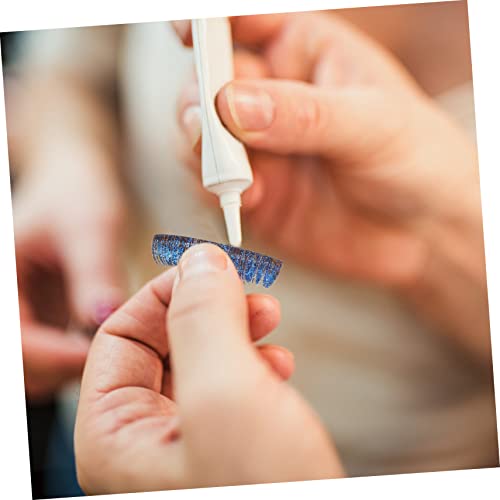 Faux cils colorés pailletés pour un maquillage rapide de soirée - 7