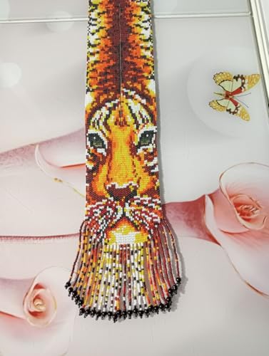 Collar de león ucraniano gerdan hecho a mano con cuentas de semillas tradicionales 5