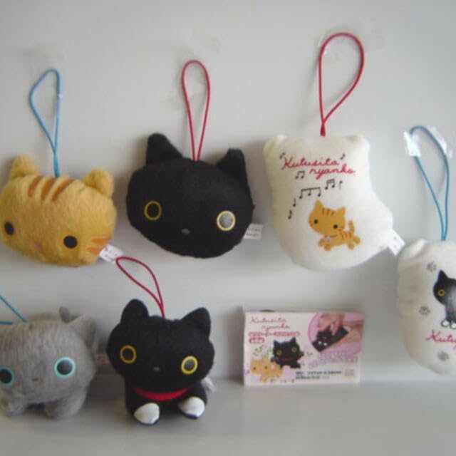 ♯ipm10CO 靴下にゃんこ クリーナー マスコット 全6種 □靴下にゃんこ クリーナーマスコット□6種