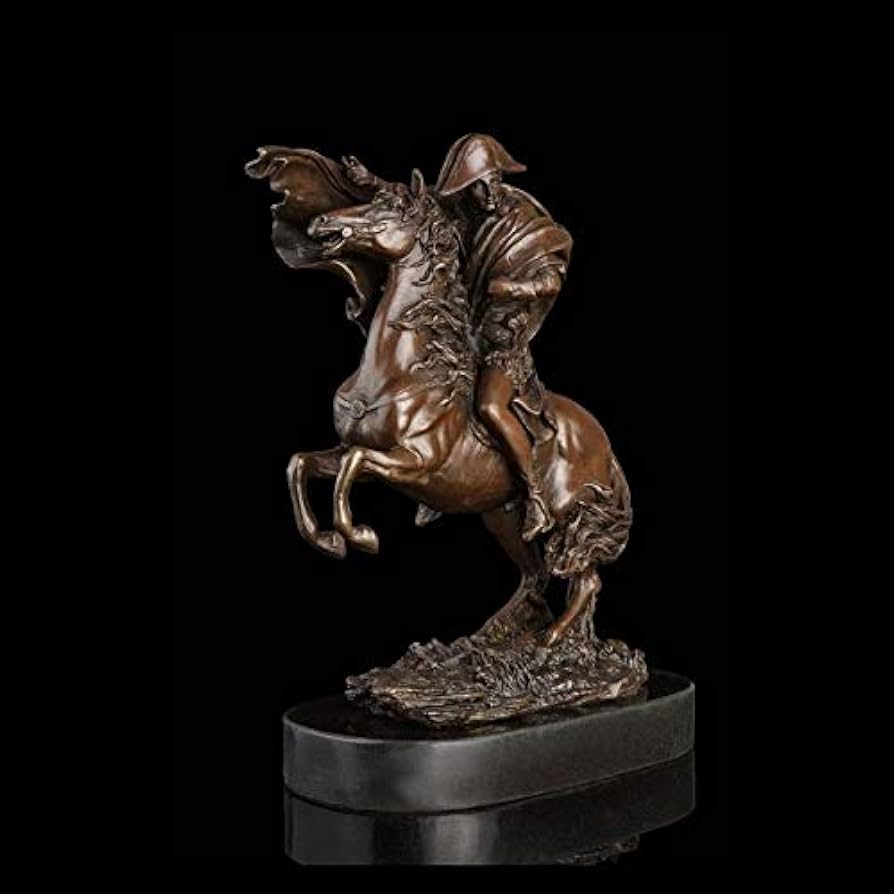ナポレオンボナパルト置物 Amazon.co.jp: ナポレオン ボナパルト 乗馬 ブロンズ像 フランスの有名