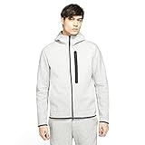 El gráfico del pecho Futura y los detalles de la cinta están hechos con Nike Grind, un material hecho de restos del proceso de fabricación del calzado