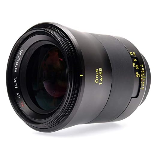 Zeiss 55mm f/1.4 Otus Distagon Lens