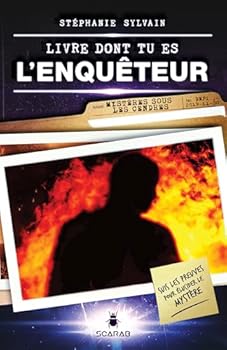 Paperback Mystères sous les cendres [French] Book
