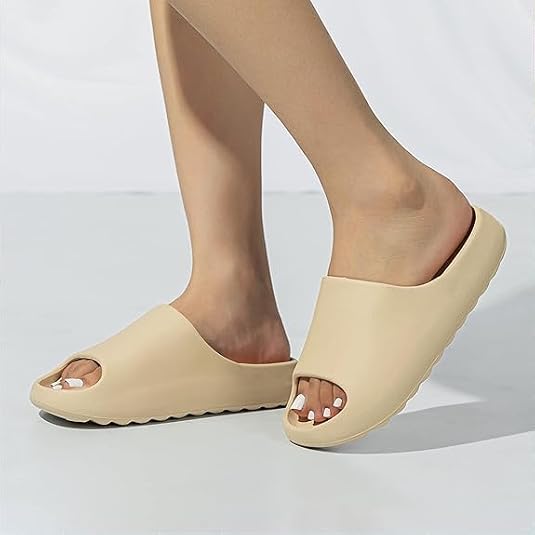 Cloud Sliders for Men and Women Super Comfy Soft Pillow Slides, Unisex Non-Slip Quick-Drying Shower Slippers, EVA Lightweight Thick-Soled Sports Relax Sandals Pool Sliders for Indoor Outdoor Beach