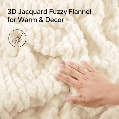 BEDELITE Fluffy Queen Comforter Set - Beige Fleece Soft Comforter for Queen Size Bed, Luxury Warm Bedding Set for Winter, Fuzzy Bed Set 3 Pieces (1 Comforter, 2 Pillowcases)