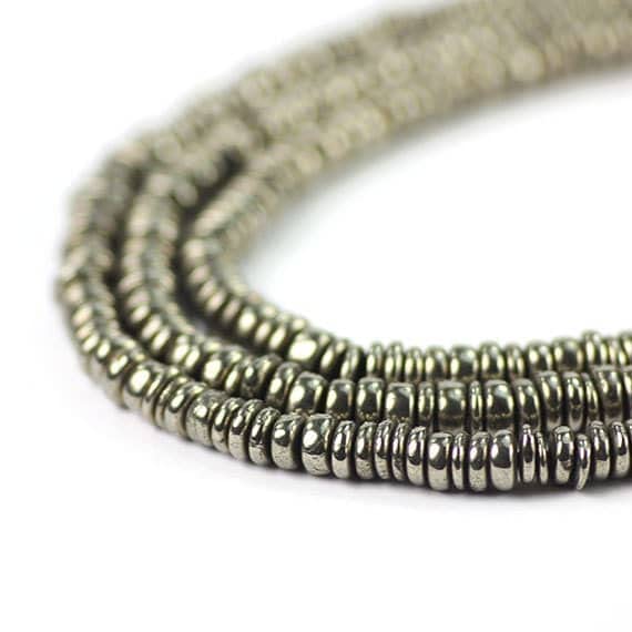 Pyrite smooth heshi rondelles en fil de 15 pouces pour créer vos colliers d'été