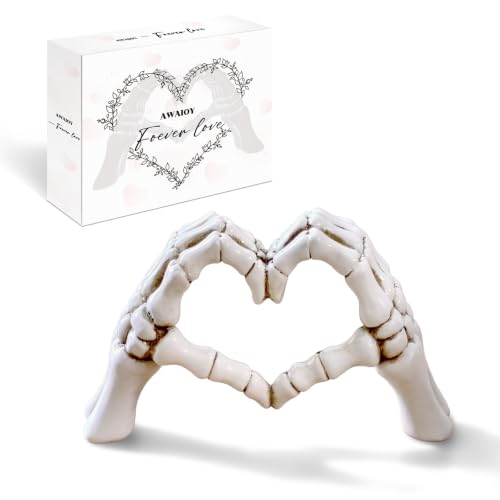 AWAIOY Skeleton Heart Hands Sculpture 6.5