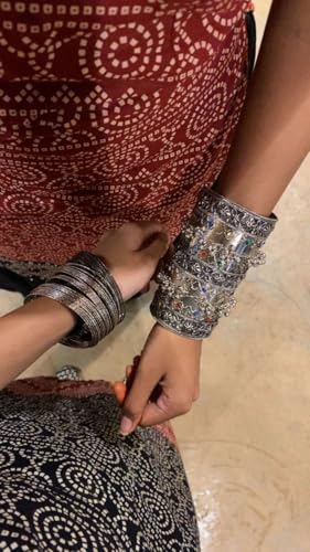 Image of Women's Sleeveless Ajrak Print Kurti, Pure Cotton Straight Fit Straight Cambric Jaipuri Printed Kurti
