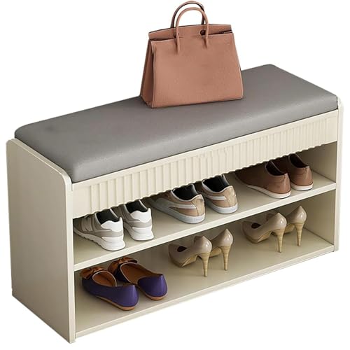 Banc de rangement à chaussures rustique pour une entrée soignée et accueillante