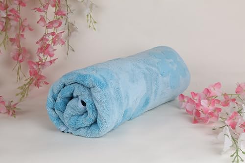 Image of HANKER Ultra Luxury Large /Full Size Plush Bath Towel | Dazzling Blue Colour Blossom Super, Very Soft On Skin, Luxurious Fabric, Pure Polyamide, 70x140cm, 500GSM
