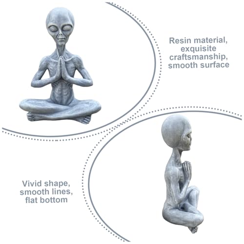 Statue extraterrestre pour briser la monotonie d'une étagère - 6