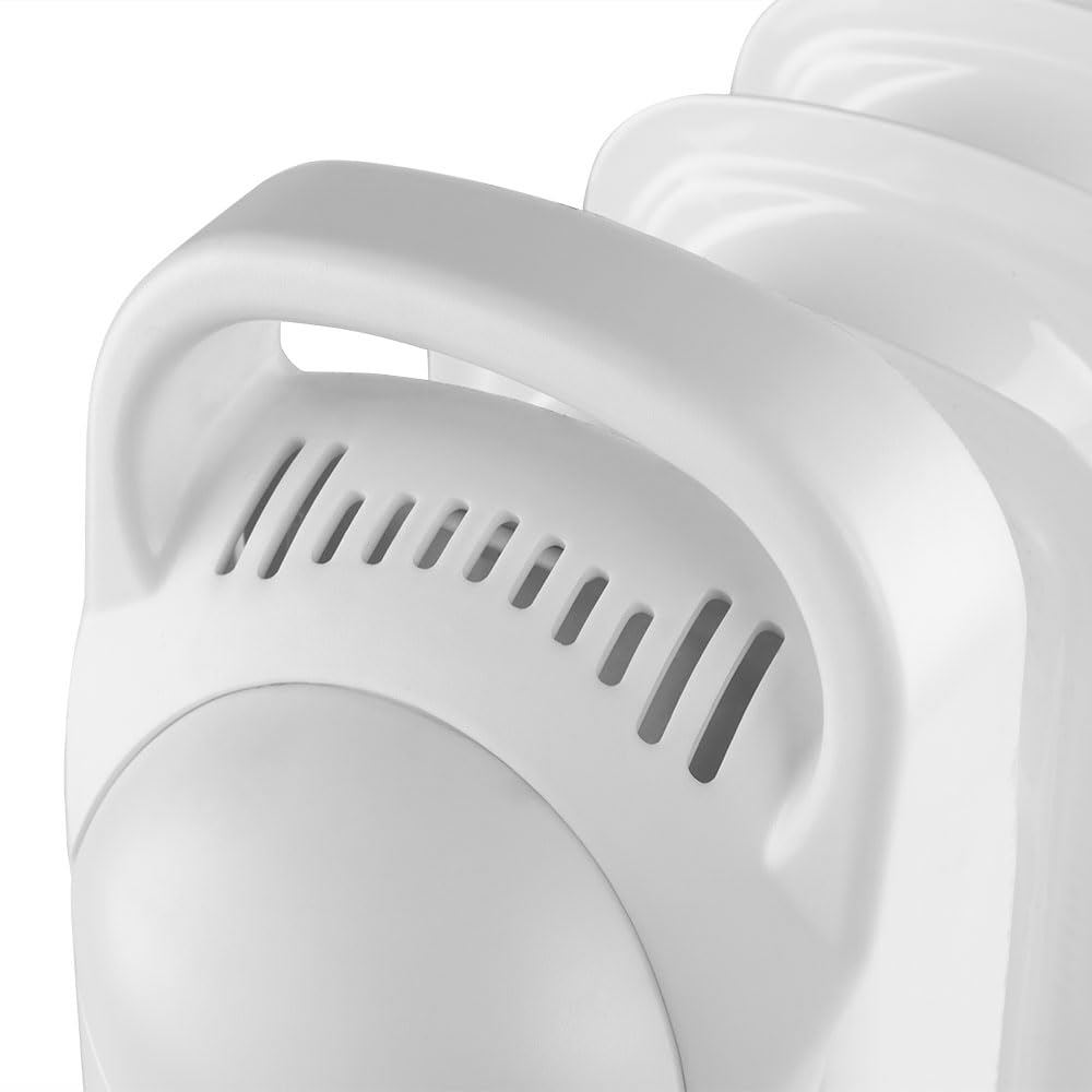 Radiador de aceite junior 5 elementos térmicos. Potencia máxima 700 W. Termostato regulable.