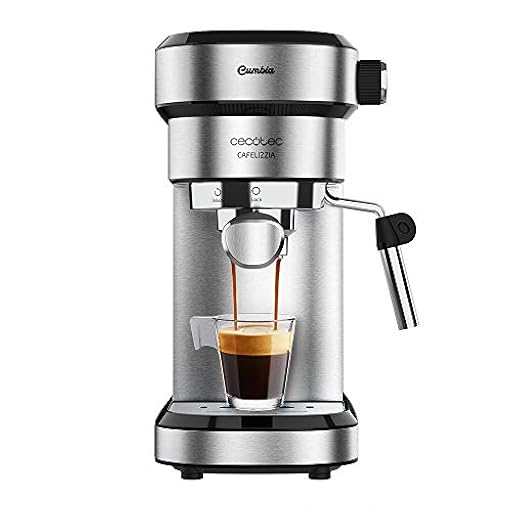 Cecotec Cafetera Express Cafelizzia 790 Steel para Espressos y Cappuccinos. 1350 W, Brazo portafiltros con Doble Salida y Dos filtros, 20 Bares de Presión, Depósito Extraíble de 1,2L, Acero | Ya disponible en tu tienda friki favorita! En mundofriki.es! Cecotec Cafetera Express Cafelizzia 790 Steel para Espressos y Cappuccinos. 1350 W, Brazo portafiltros con Doble Salida y Dos filtros, 20 Bares de Presión, Depósito Extraíble de 1,2L, Acero | Ya disponible en tu tienda friki favorita! En mundofriki.es!