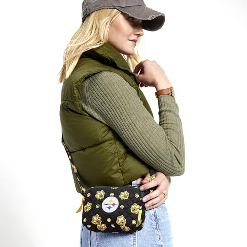 Image of Vera Bradley womens Cotton Small Stadium Crossbody Bag