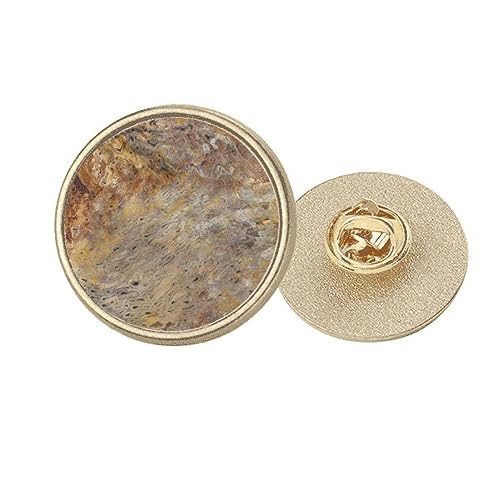 Broche ronde dorée et marbre gris pour sublimer vos tenues de bureau