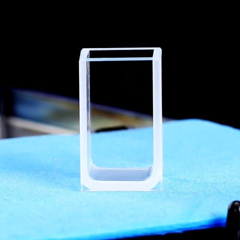 Miniaturowa kuweta kwarcowa o pojemności 1,5 ml — wysoce precyzyjna kuweta optyczna do spektrofotometrii UV-VIS, długość ścieżki 10 mm