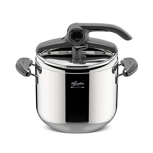Lagostina Mia Pentola a Pressione 7 L in Acciaio Inox 18/10 Ø 22 cm, Pentola Induzione e Gas, Coperchio con Apertura Facilitata, Fondo a tre Strati, Lavabile in Lavastoviglie