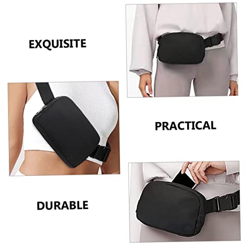 Riñonera impermeable negra de nailon con correa ajustable para running 4