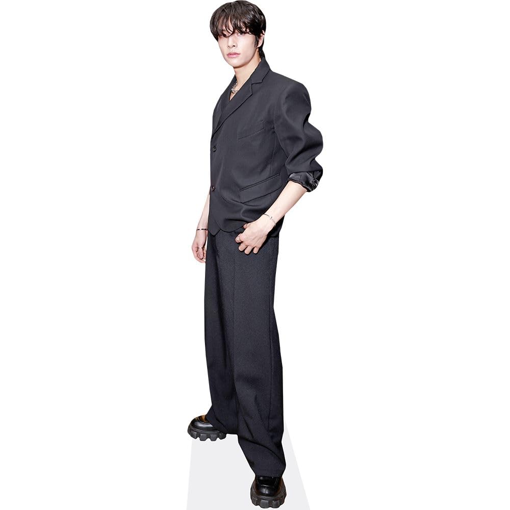 Lee Jung-jae Pappaufsteller Lebensgroß – 190 Cm Großer Kartonaufsteller Für Partys & Events
