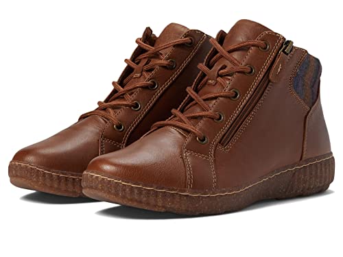 Image of Clarks Women's Caroline Park | Casual Boots