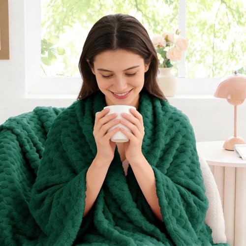 Image of BEDELITE Dark Green Twin Blanket for Couch, Soft Cozy Gift for Women, 60*80 | 3D Jacquard Decorative Fleece Blanket, Super Soft Plush Throws, Cute Birthday Gift for Women & Men, Suitable for All Seasons