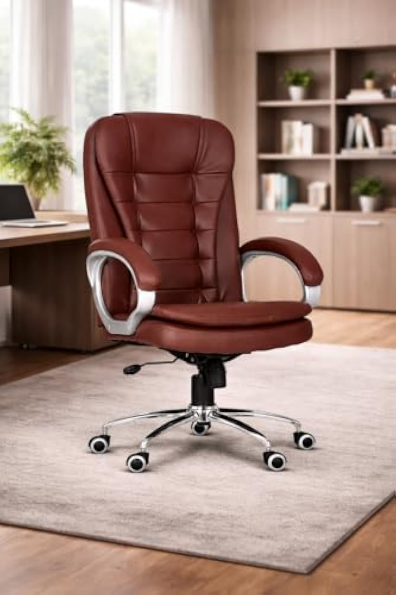 Orthopedic Boss Chair with Spacious Cushioned Seat