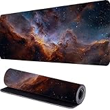 【IMPERMEABLE ET FACILE À NETTOYER】: Ce tapis de table de jeu a une surface lisse avec un revêtement imperméable à l'eau, résistant à l'eau et aux rayures pour éviter les déversements de liquide, il suffit d'essuyer le tapis de souris avec un chiffon humide pour le nettoyer facilement.