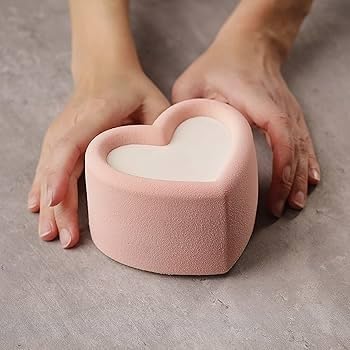 Image of Royals Silicone Cake Bento Mould for Baking Cake Pan Set Non-Stick Baking Mold Silicone Baking Tins Air Fryer Small Cake Tins for Baking Layer Cake Cheesecake (Heart)