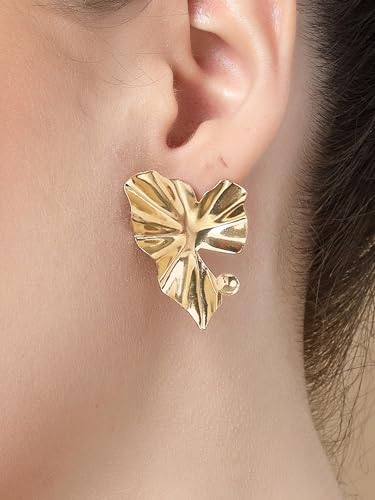 Image of KARATCART Gold Plated Heart Shape Studs