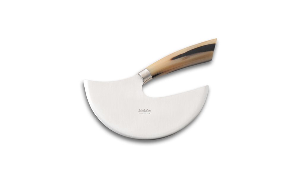 Couteau à salade avec manche en corne pour vos repas et déjeuners en famille