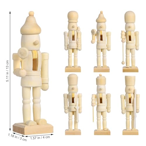 Figurines casse-noisettes artisanales en bois brut pour une décoration de Noël unique - 3
