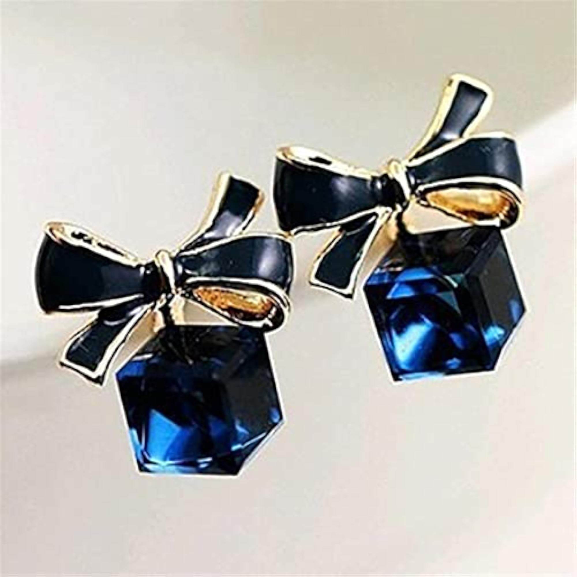 Women's Cute Bow Square Crystal Rhinestone Stud Earrings