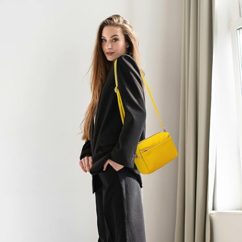 VOROLO Triple Zip Small Leather with Ajustable Strap for Women2