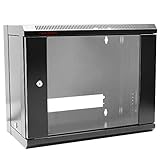 Puerta con cristal de seguridad que le confiere un diseño más atractivo y cerradura con llave. Apertura de la puerta de 180 grados.