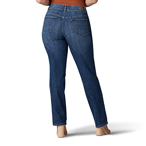 Image of Lee Women's Plus-Size Relaxed Fit Straight-Leg Jean