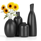 Design simple et qualité exceptionnelle : cet ensemble de 4 vases naturels est fabriqué à partir de céramique 100 % haut de gamme et cuit à haute température, ce qui le rend particulièrement robuste et durable. Chaque vase est fabriqué à la main avec une finition mate unique qui offre un toucher légèrement rugueux et dégage un charme vintage et rustique, parfait pour ceux qui aiment l'esthétique naturelle. Les vases sont équipés de patins en feutre antidérapants pour protéger vos meubles. Vases en céramique idéaux pour une décoration rustique et vases faits main pour la maison.