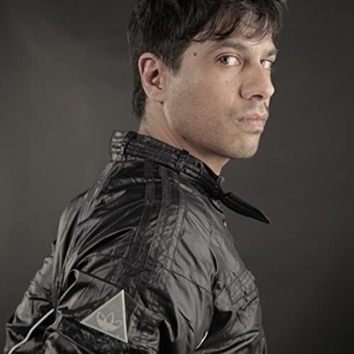 23.- Leandro Fresco