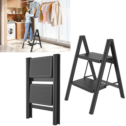 SAILUN Folding Step Ladder 2-Step Steel Construction Non-Slip Rubber Mats Widened Steps 250KG Load Capacity Suitable for Home Office Garage Black