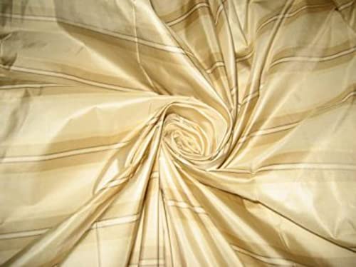 Taffetas de soie souple et structuré pour confection de robe de soirée