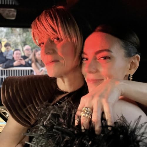MARINA FO&Iuml;S ET VICTORIA LUENGO