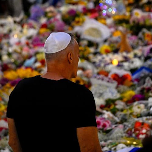 What we know about the rise in antisemitic attacks in Australia and around the world Podcast Por  arte de portada