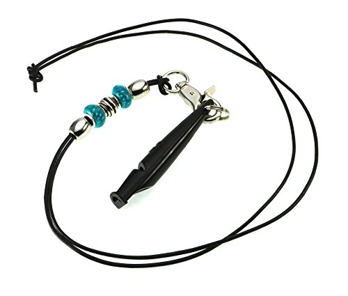 KulturGUT-shop Silbato para Perros, frecuencia 221,5 Hz, Ideal para la educación y formación del Perro, con Correa de Piel Adornos Decorativos de diseño en Color Turquesa.