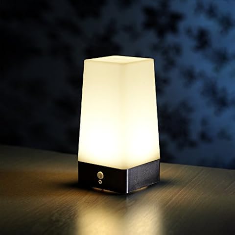 Luz Nocturna Inalámbrica Auraglow con Sensor de Movimiento Cover