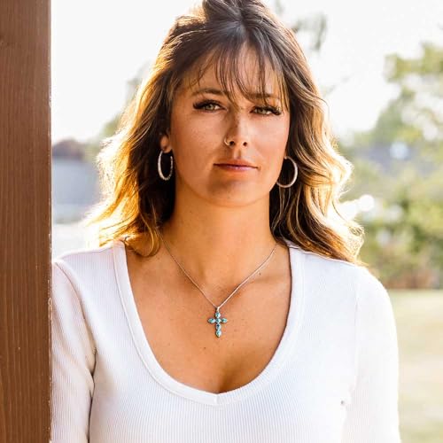 Montana Silversmiths Western Lifestyle Women's Cross Necklace4