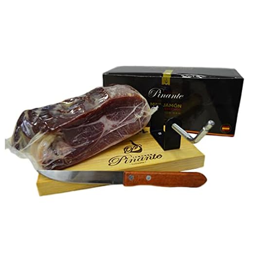 Jamón Ibérico de Cebo Salamanca Superior Embalaje Lujo. Peso aprox.1 kg. Curación mínima 40 meses.